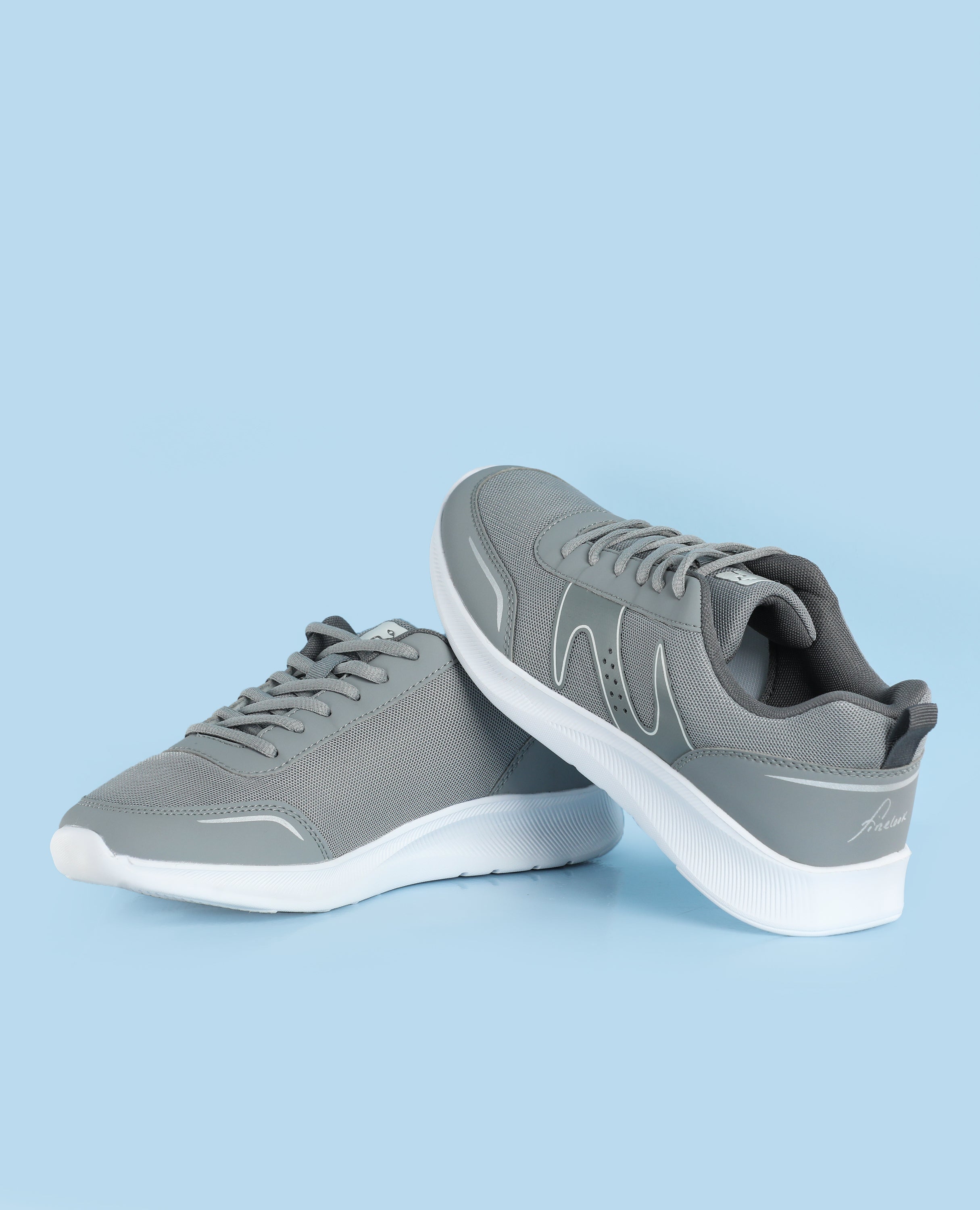 Men's Sports Shoe